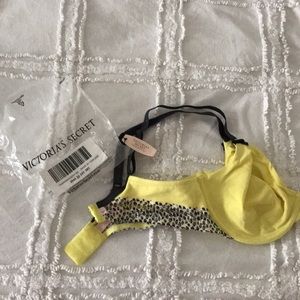 Victoria’s Secret unlined bra